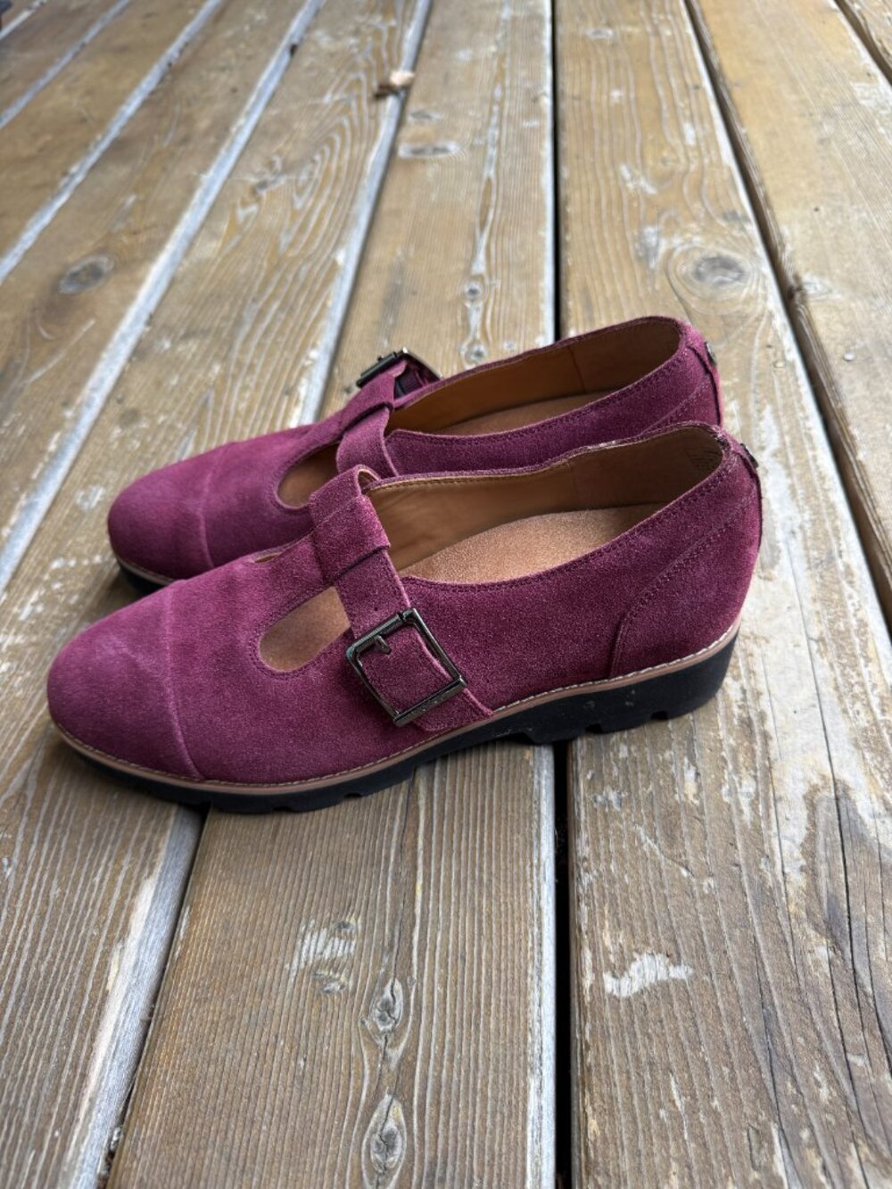 Vionic Carmen T-Strap Port Wine Colored Suede Loafers in Women's 8.5/EU 39 - Picture 5 of 16